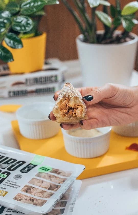Coxinha de frango com batata doce